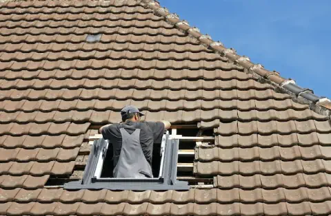Pose de velux - Le Montat